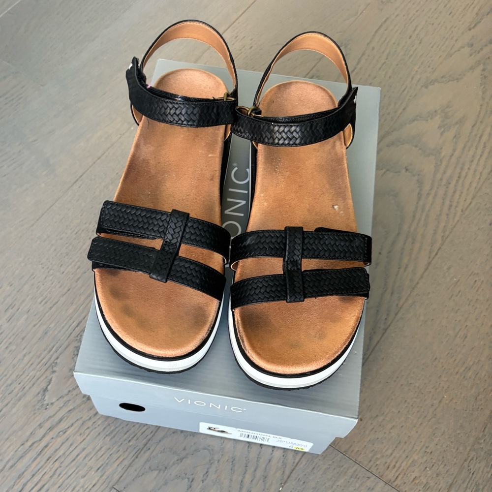 Vionic Women’s Platform Sandals With Adjustable S… - image 2